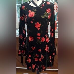 Xhilaration Black Velvet Floral Bell Sleeve Dress Size Medium  NWOT